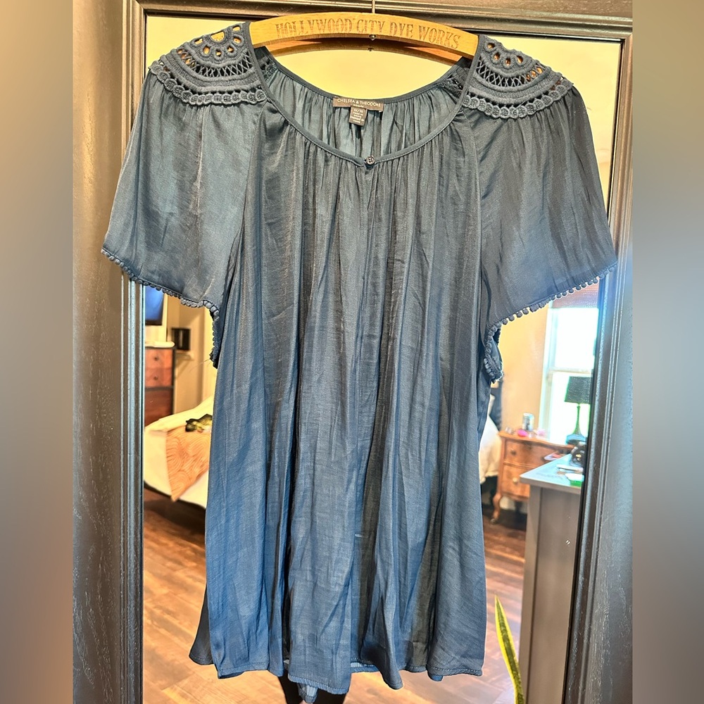 Chelsea & Theodore Blue Short Sleeve Crochet Yoke Tunic